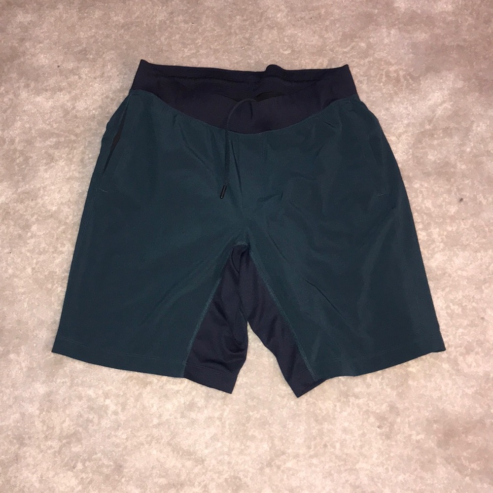 Men’s Lululemon shorts